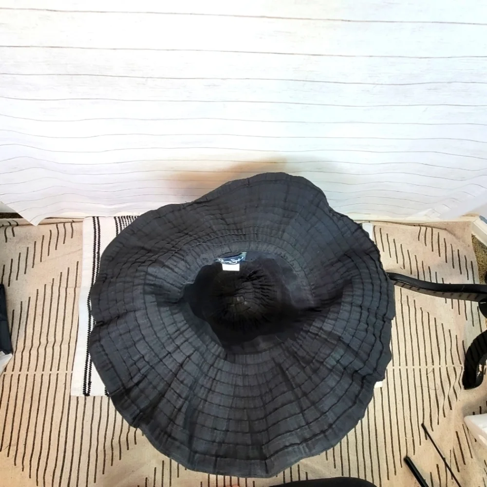 PANAMA JACK WIDE BRIM CRUSHABLE BLACK HAT, W REAL SEASHELL TRIM DETAIL